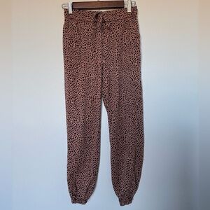 PINK Victoria's Secret Animal Print Lightweight Joggers With Drawstring Size XS